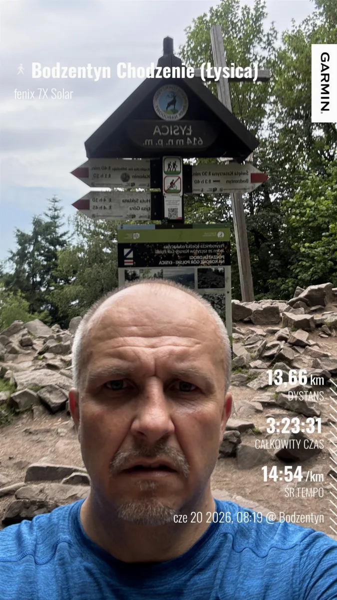 Zdjęcie szczytu Łysica (614.00m) w paśmie Góry Świętokrzyskie