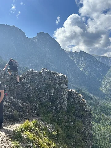 Sarnia Skała - 1 377 m