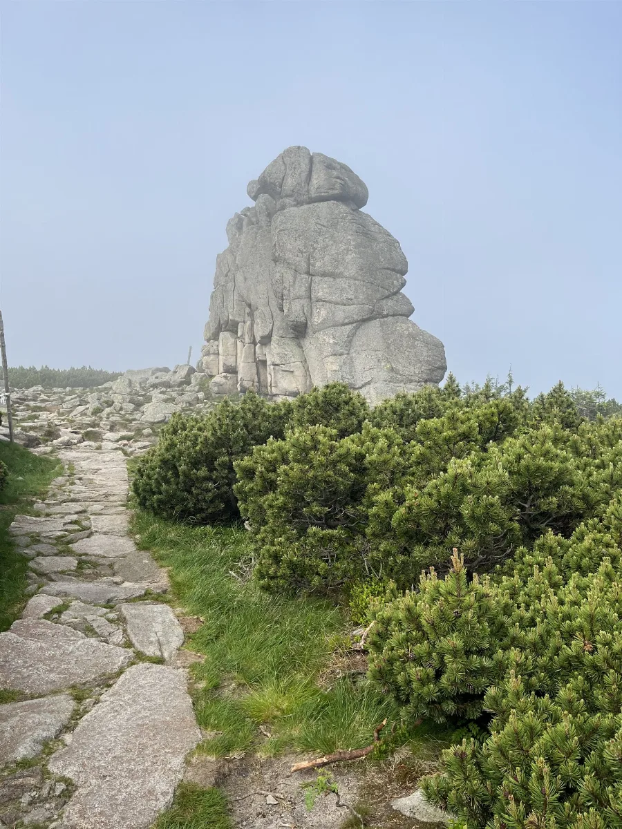 Zdjęcie szczytu Śnieżka (1603.00m) w paśmie Karkonosze